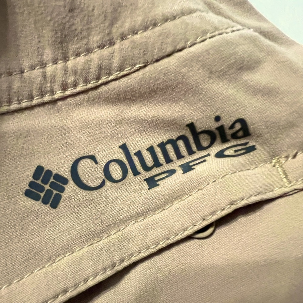 Columbia fishing shorts